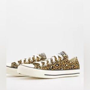 Converse Chuck 70 Ox Leopard Heart print suede sneakers in club gold